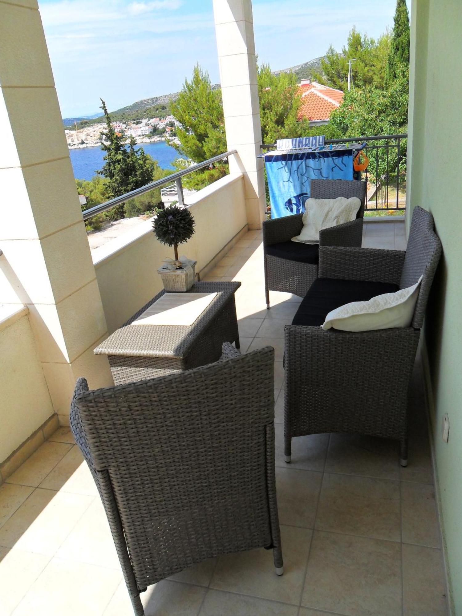 Apartments Maras Primosten Luaran gambar